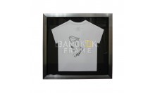 กรอบใส่เสื้อยืดโชว์งานออกแบบ